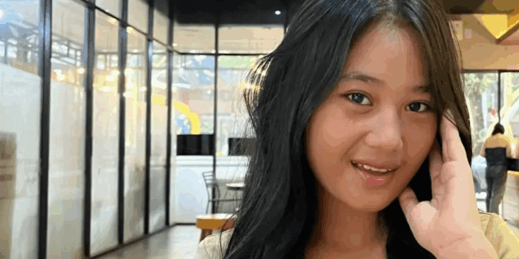 iklan pinjol aura cinta