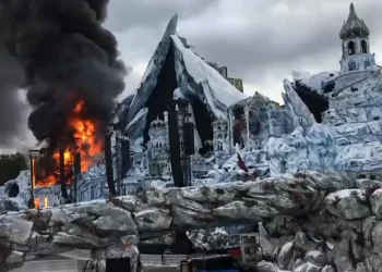 Penyebab Panggung Tomorrowland Terbakar Saat Konser Tetap Berlangsung Spektakuler